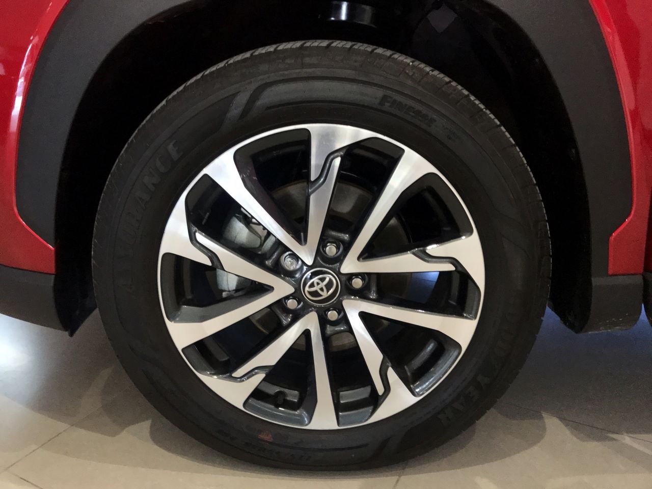 2025 Toyota COROLLA CROSS XLE CVT