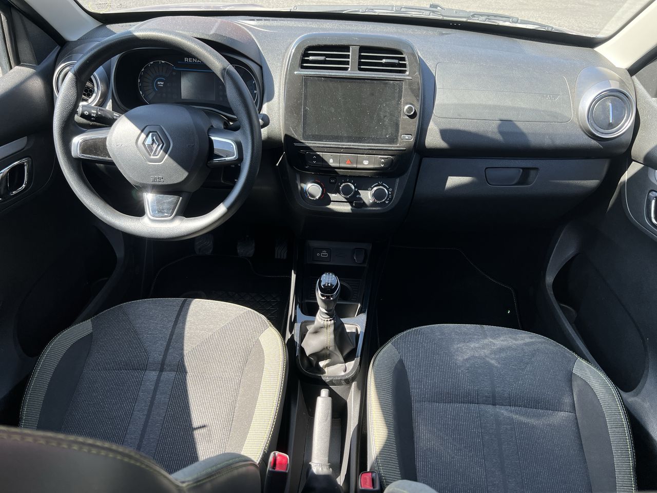 2024 RENAULT KWID OUTSIDER