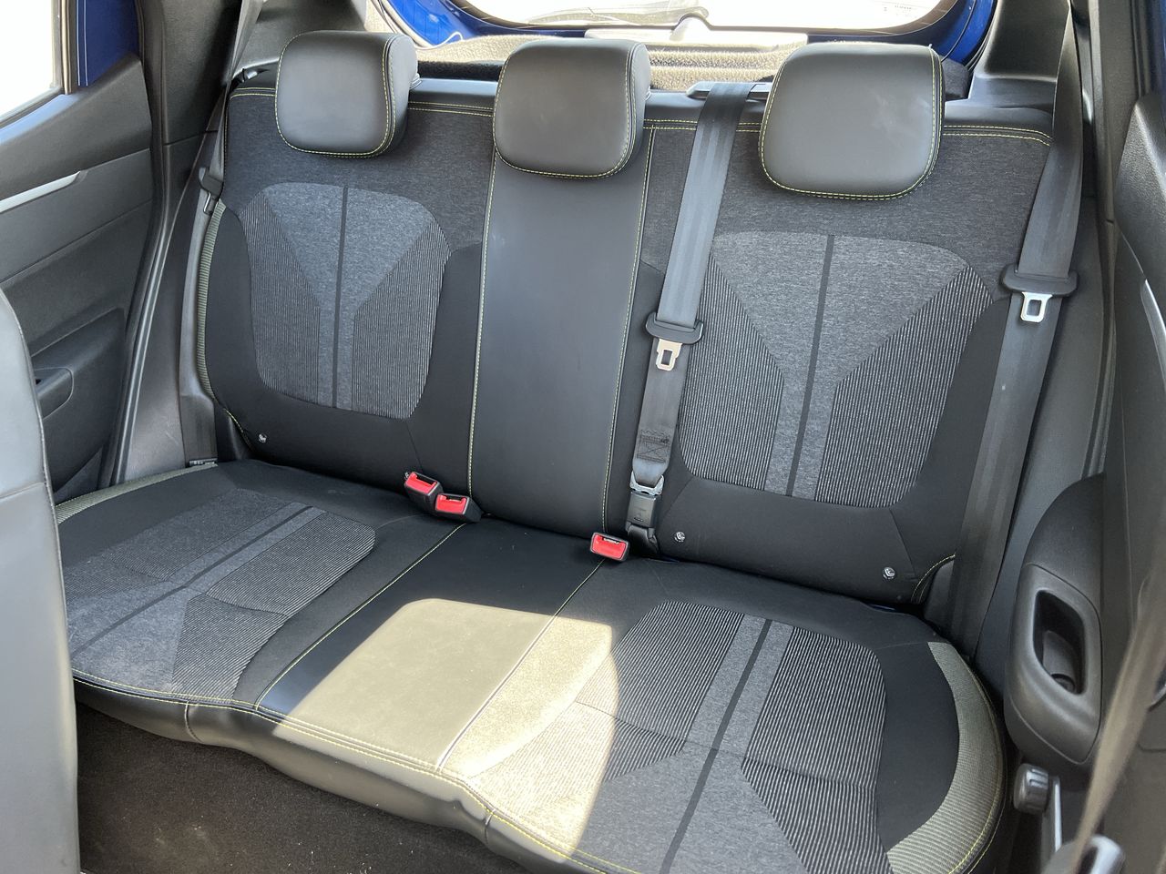 2024 RENAULT KWID OUTSIDER