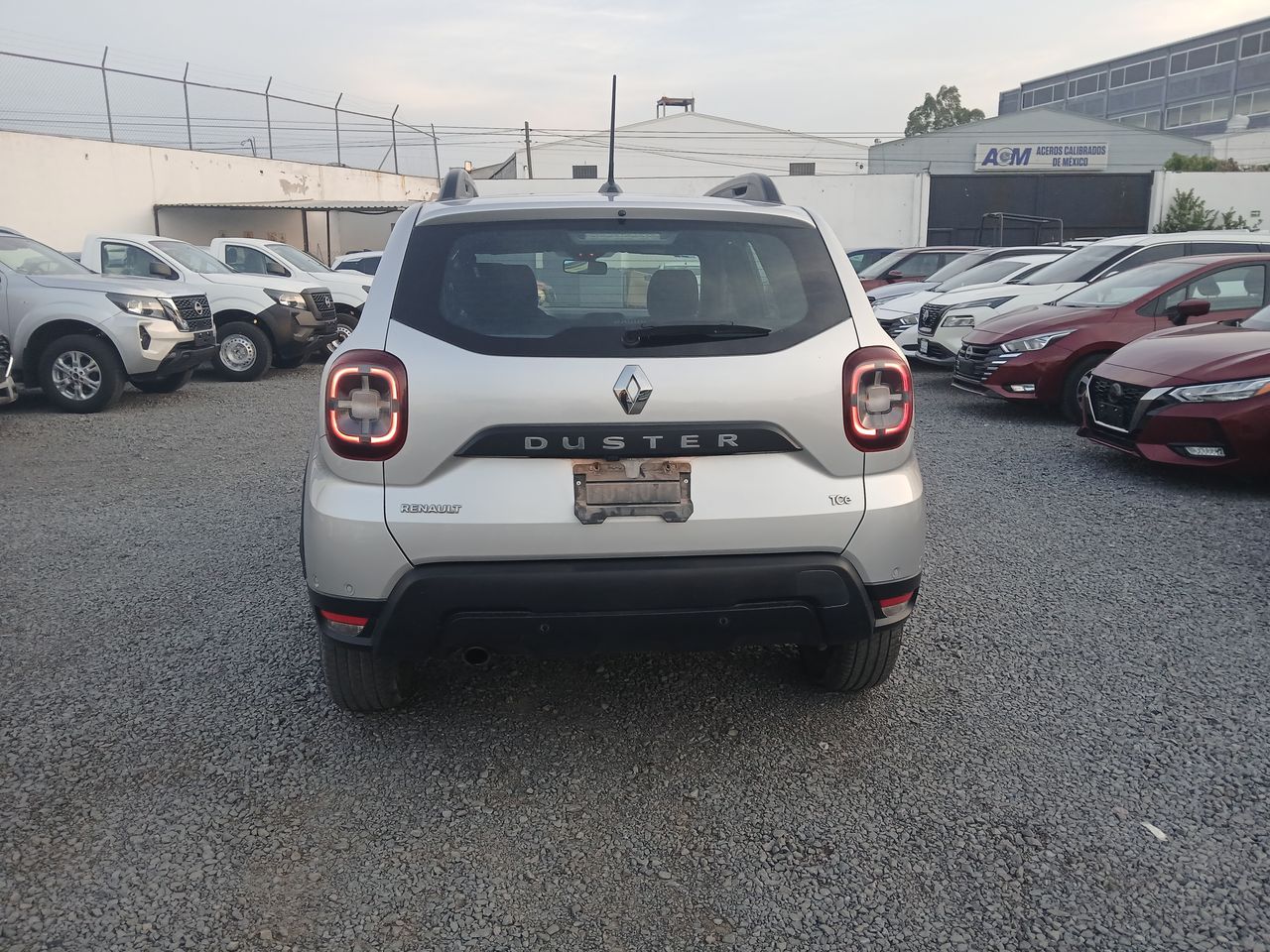 2023 RENAULT DUSTER ICONIC CVT