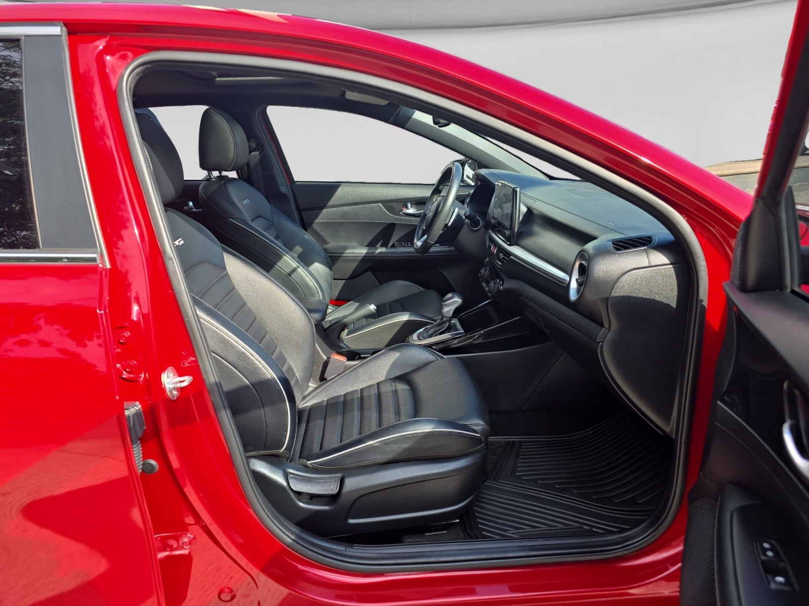 2023 Kia FORTE GT LINE