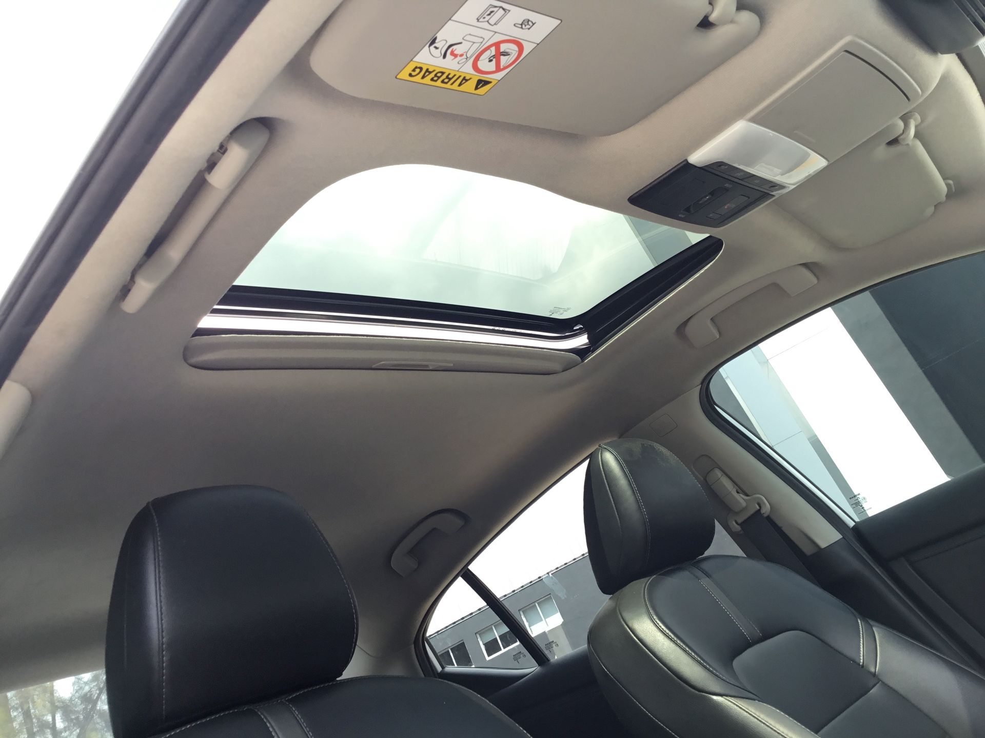 2023 Nissan SENTRA SENTRA SR PLATINUM CVT 2.0 LTS