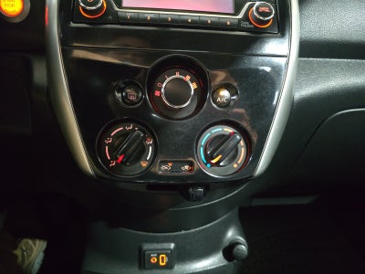 2018 Nissan VERSA ADVANCE AT AC