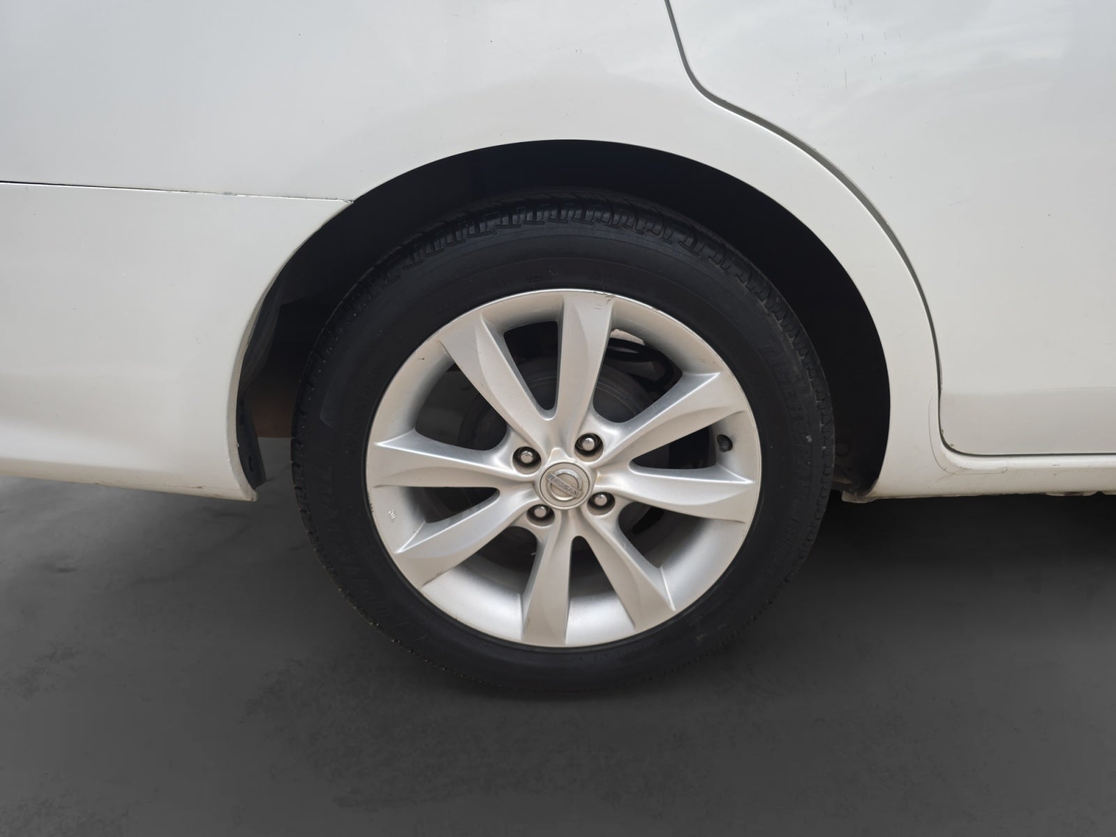 2018 Nissan VERSA ADVANCE AT AC