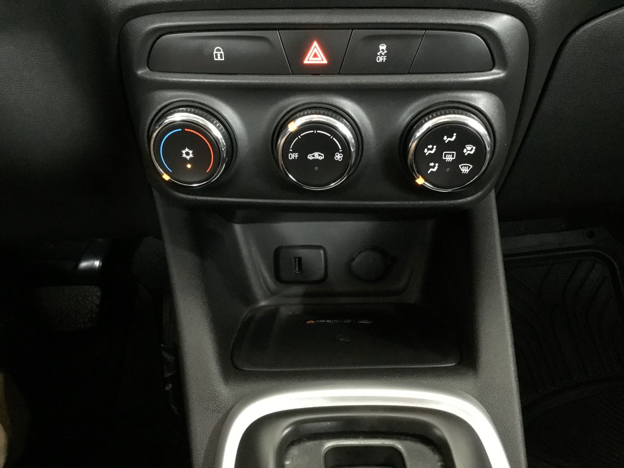 2023 Chevrolet TRACKER LT C