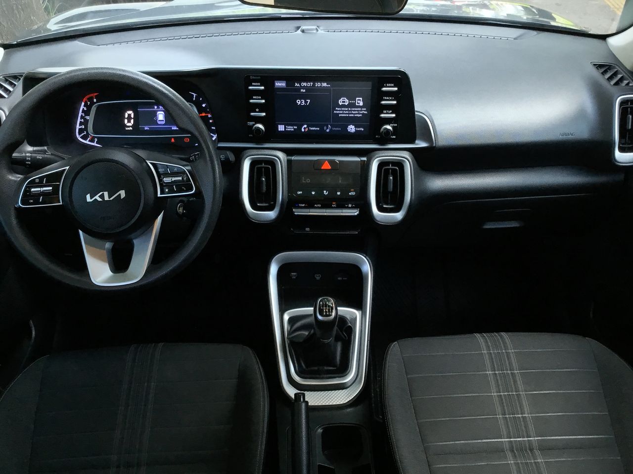 2024 Kia SONET LX MT