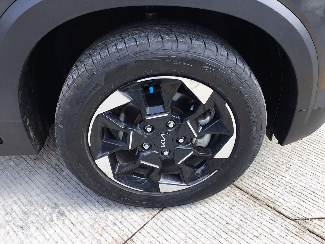 2024 Kia SONET LX MT