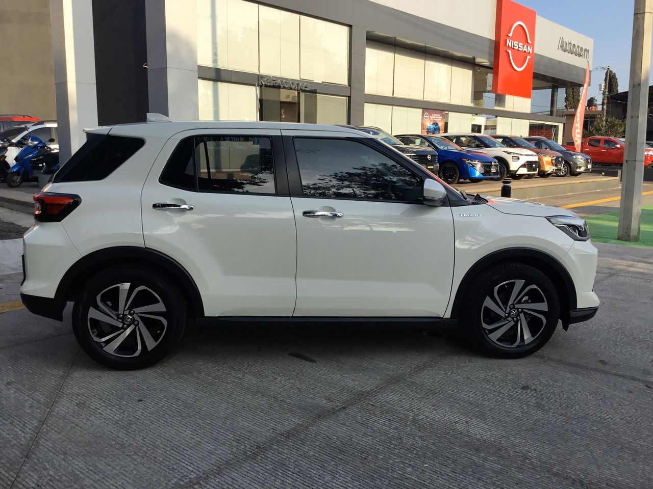 2024 Toyota RAIZE XLE CVT