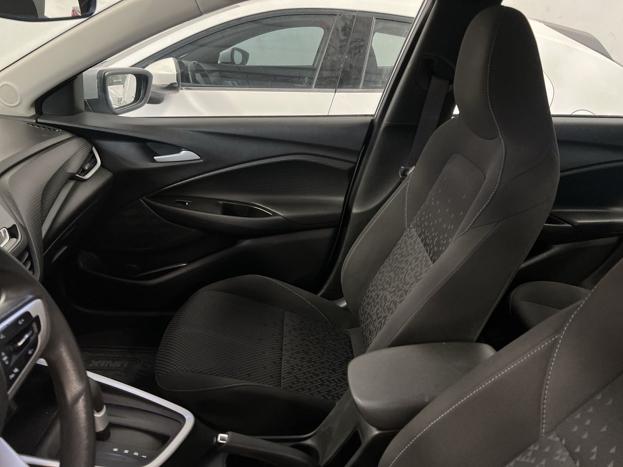 2022 Chevrolet ONIX LT D