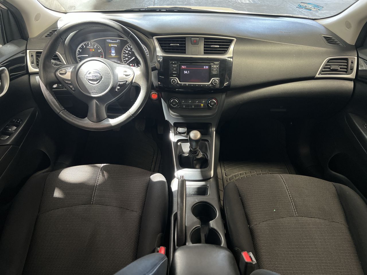 2017 Nissan SENTRA ADVANCE MT