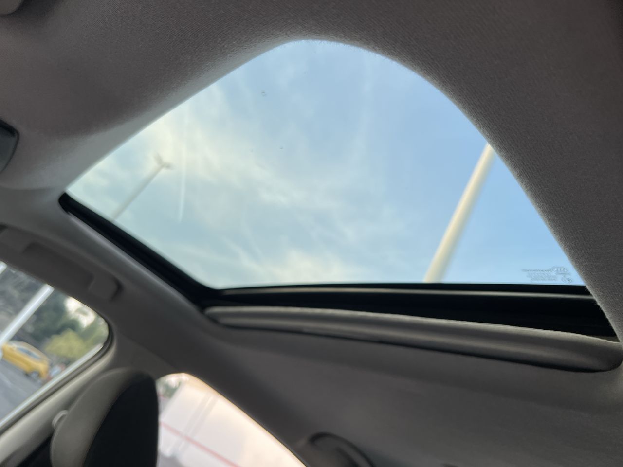 2021 Nissan SENTRA SR BITONO CVT 21