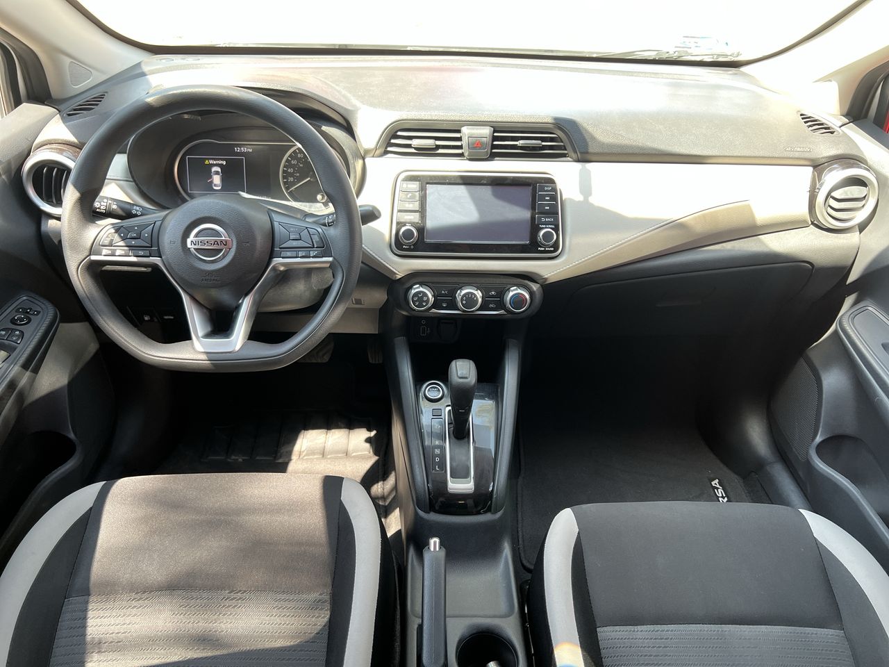 2022 Nissan VERSA ADVANCE MT