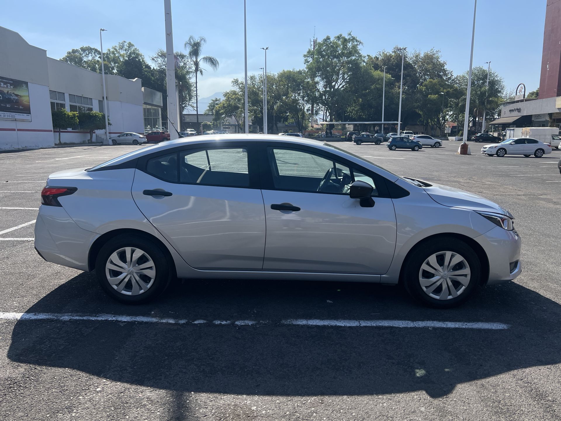 2024 Nissan VERSA SENSE MT 24