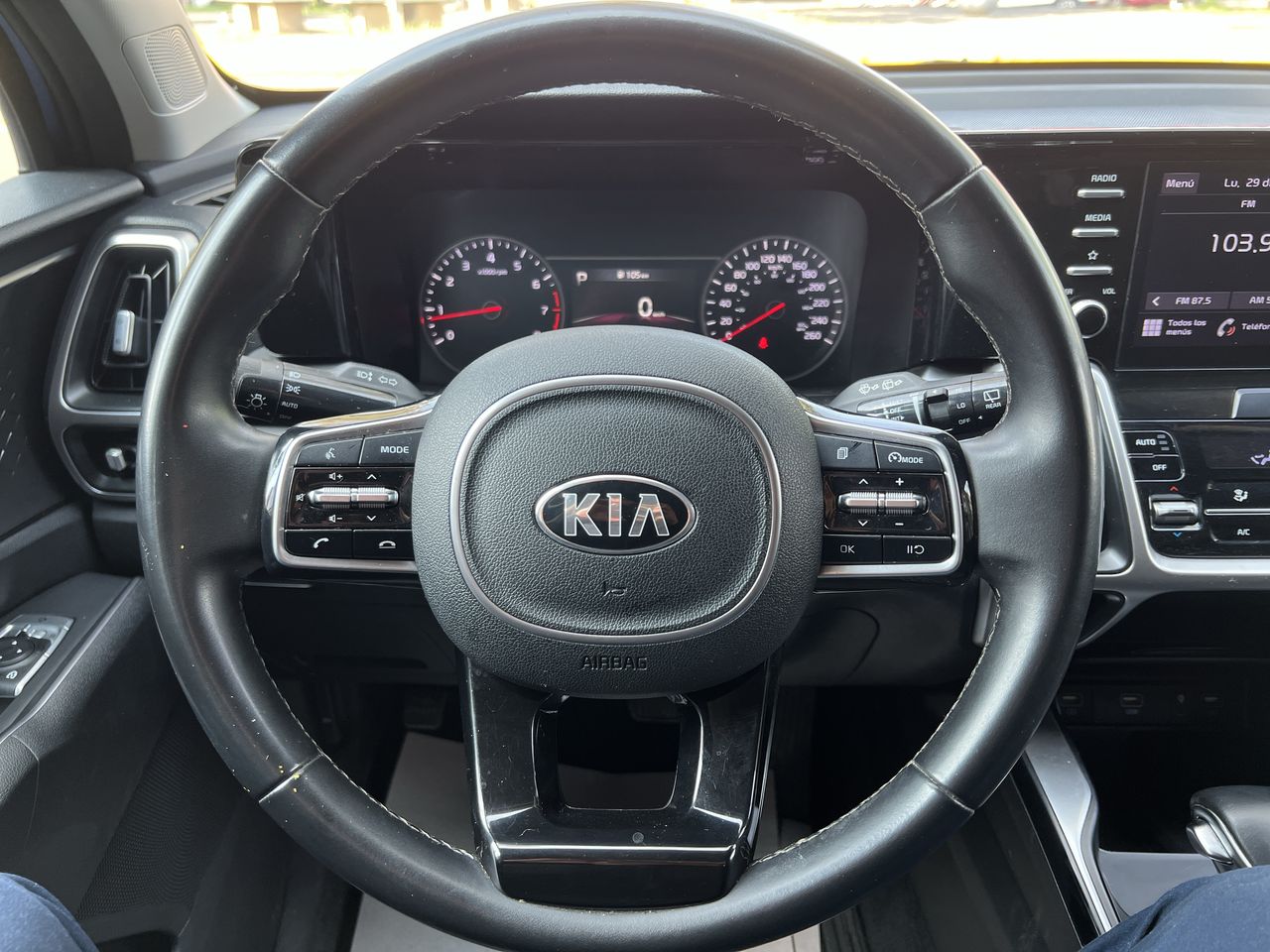 2021 Kia SORENTO EX