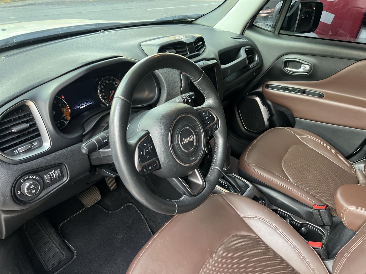 2022 Jeep RENEGADE LIMITED