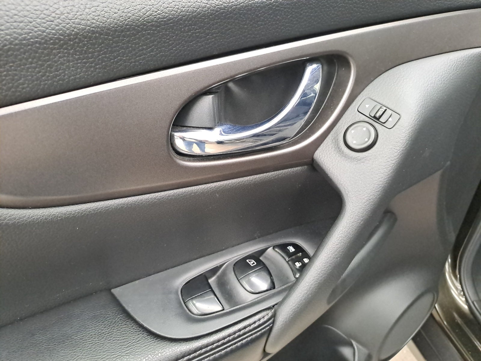 2015 Nissan X-TRAIL XTRAIL ADVANCE 2 FILAS