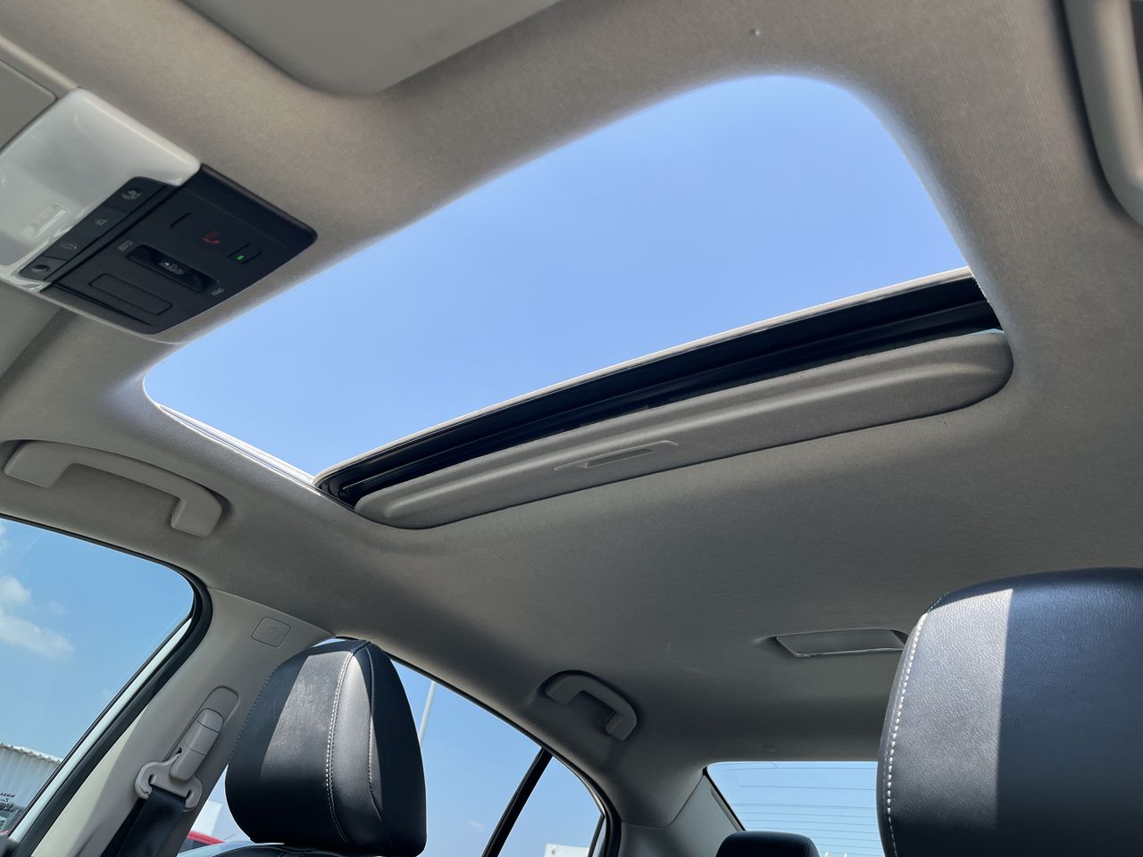 2023 Nissan SENTRA SENTRA SR PLATINUM CVT 2.0 LTS