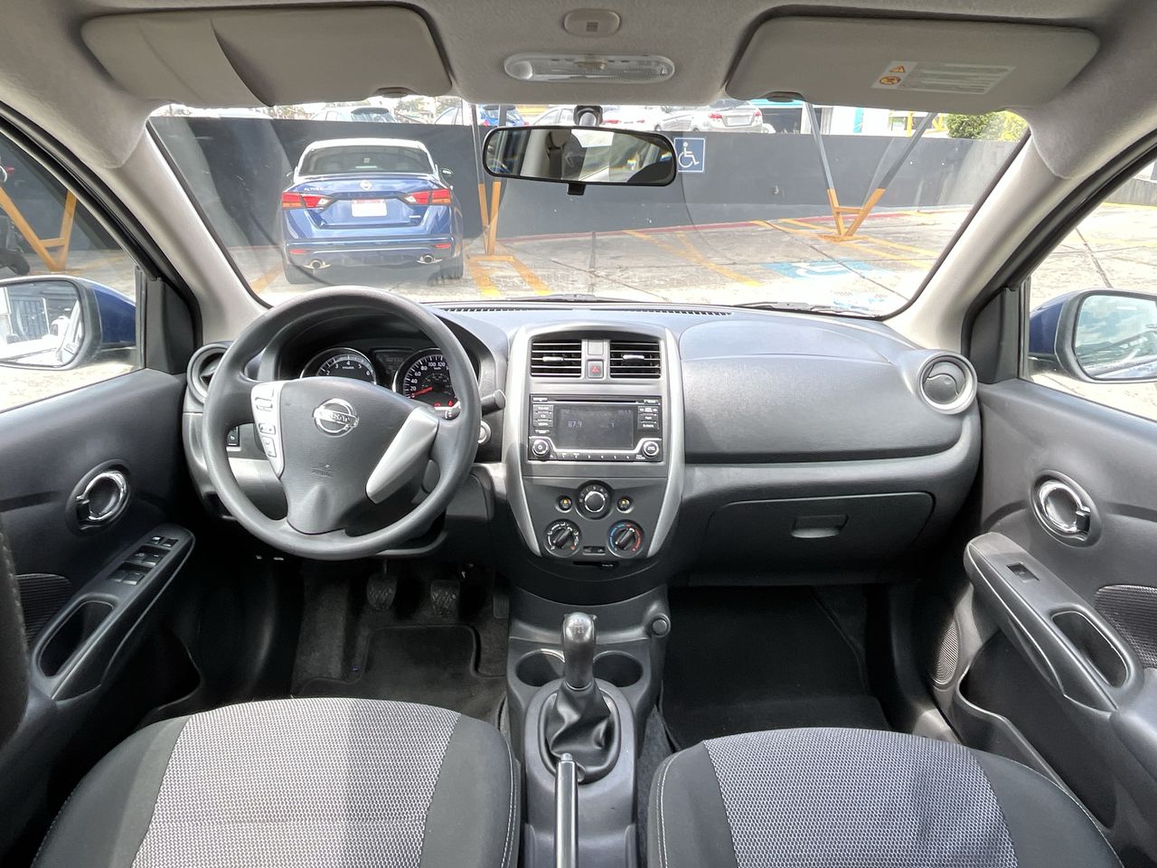 2019 Nissan VERSA ADVANCE MT AC