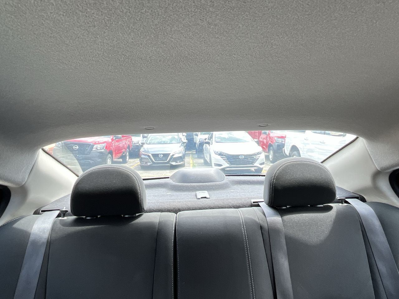 2019 Nissan VERSA ADVANCE MT AC