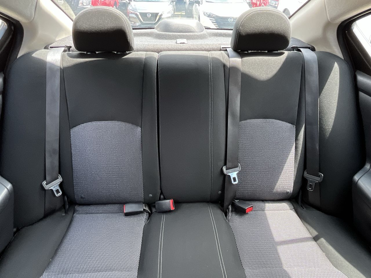 2019 Nissan VERSA ADVANCE MT AC