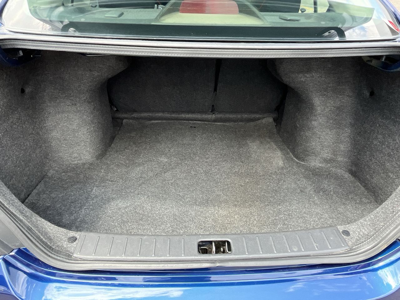 2019 Nissan VERSA ADVANCE MT AC