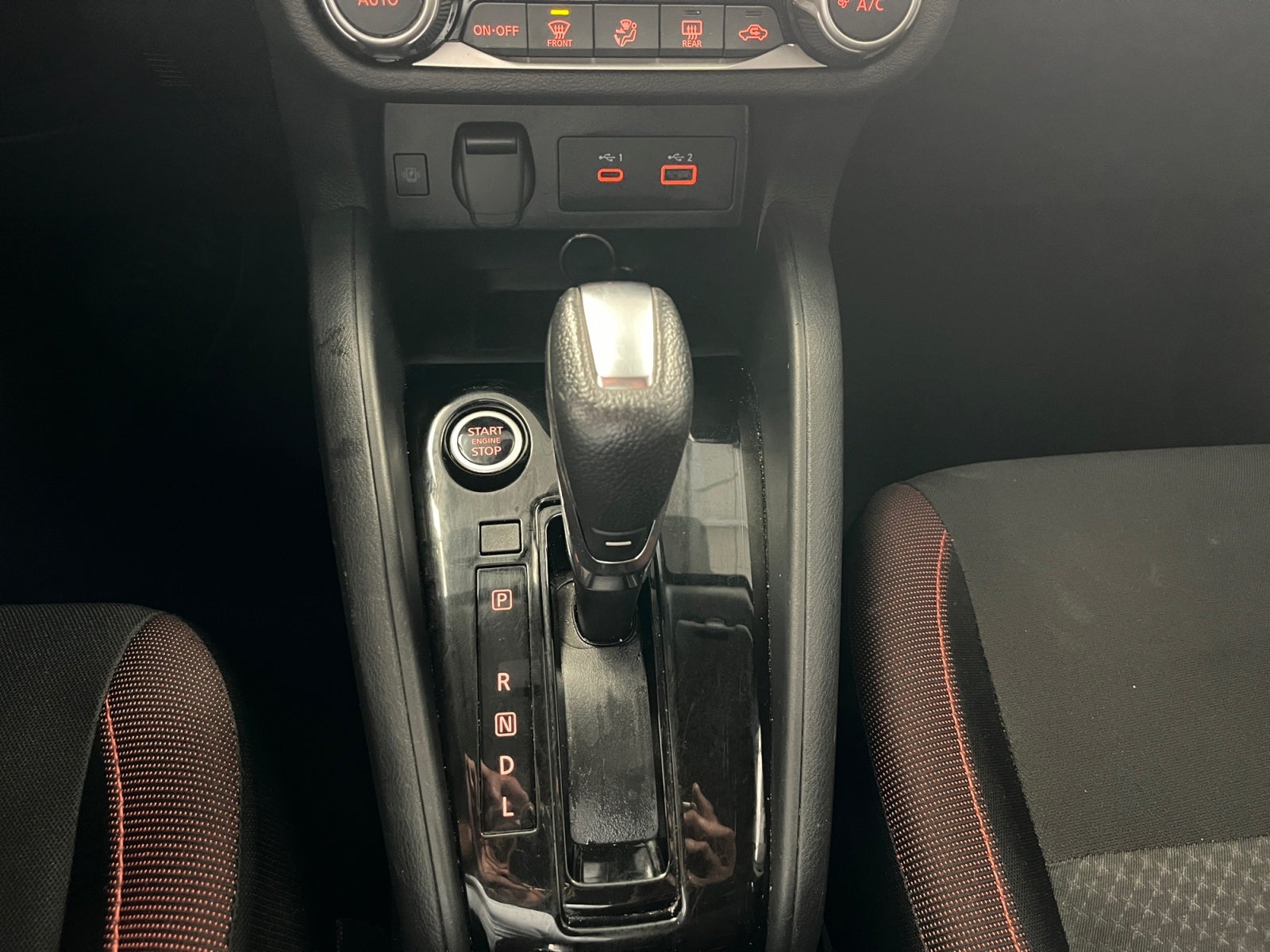 2024 Nissan VERSA SR CVT 24