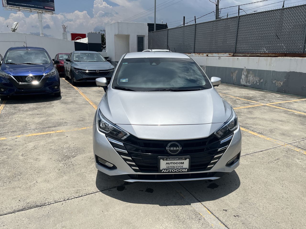 2023 Nissan VERSA ADVANCE MT 23