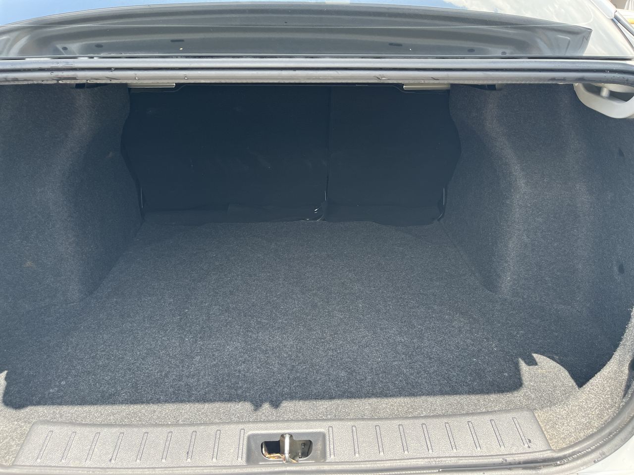 2023 Nissan VERSA ADVANCE MT 23