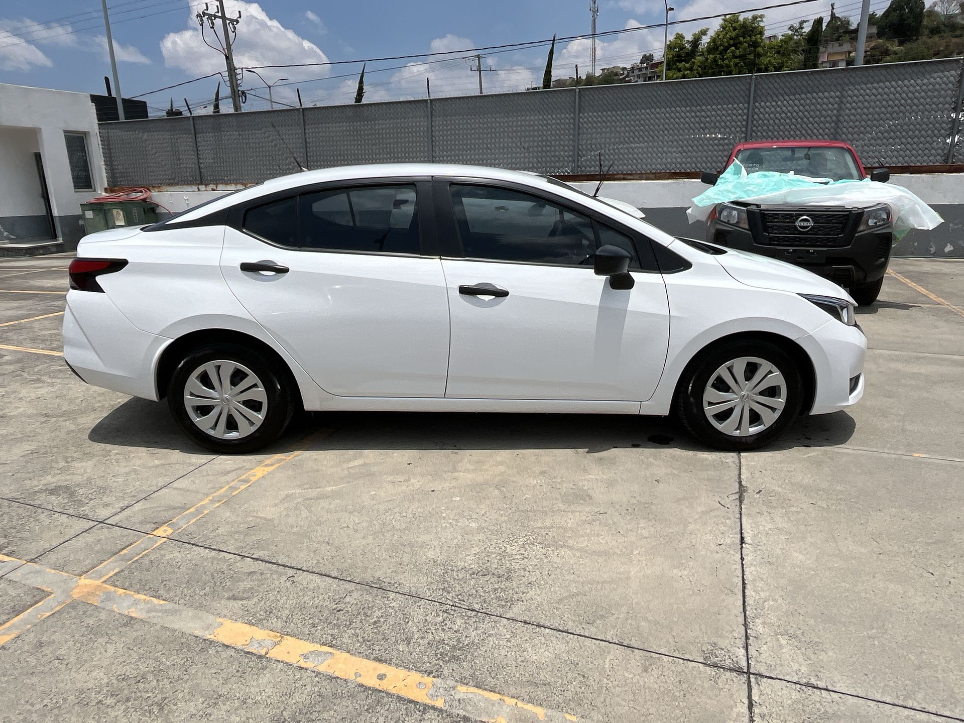 2023 Nissan VERSA SENSE CVT 23