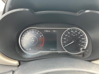 2022 Nissan VERSA ADVANCE MT 22