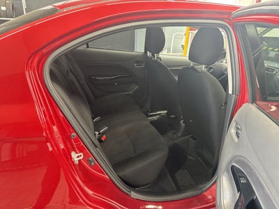 2024 Dodge ATTITUDE SXT TA