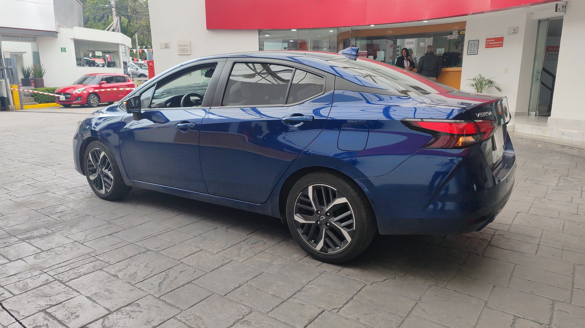 2023 Nissan VERSA EXCLUSIVE CVT 23