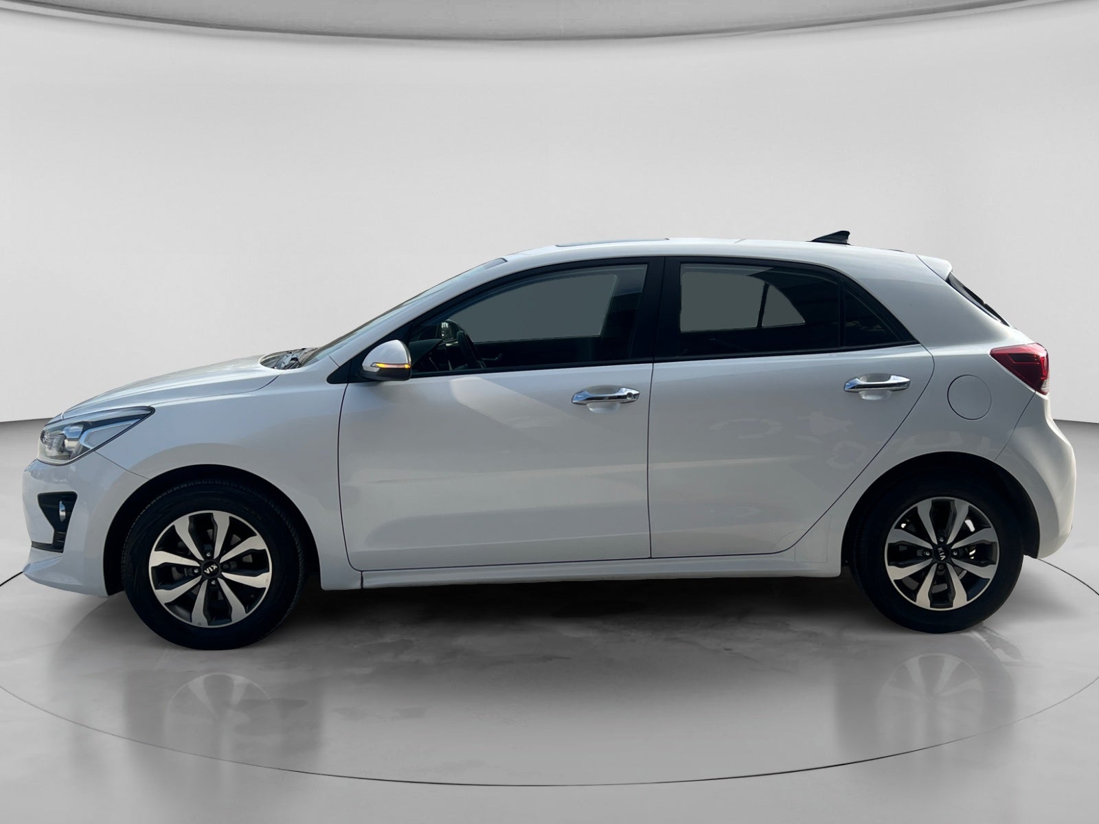 2021 Kia RIO EX TM