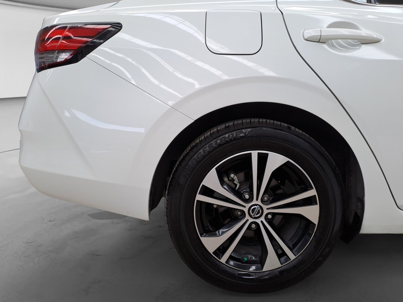 2021 Nissan SENTRA EXCLUSIVE CVT 21