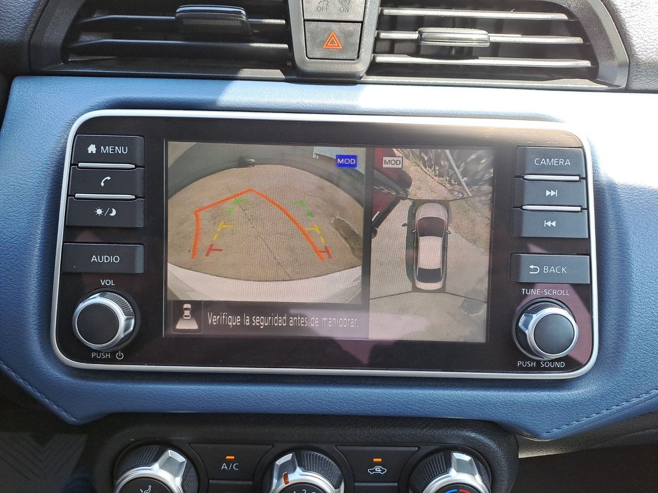 2025 Nissan VERSA ADVANCE CVT 25