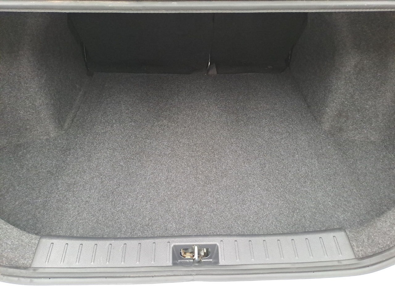 2025 Nissan VERSA ADVANCE CVT 25