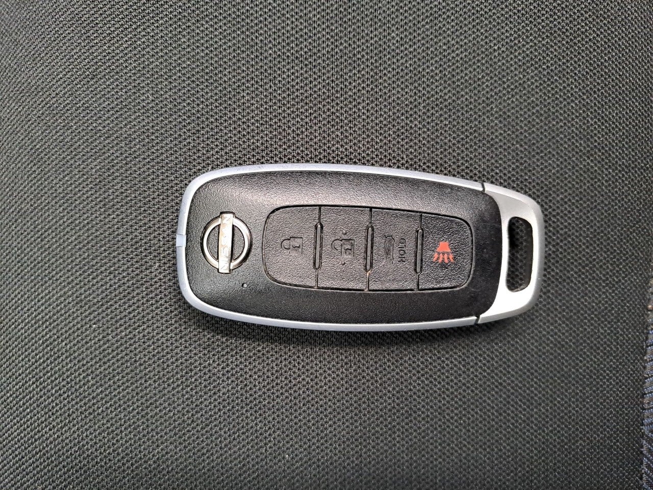 2025 Nissan VERSA ADVANCE CVT 25