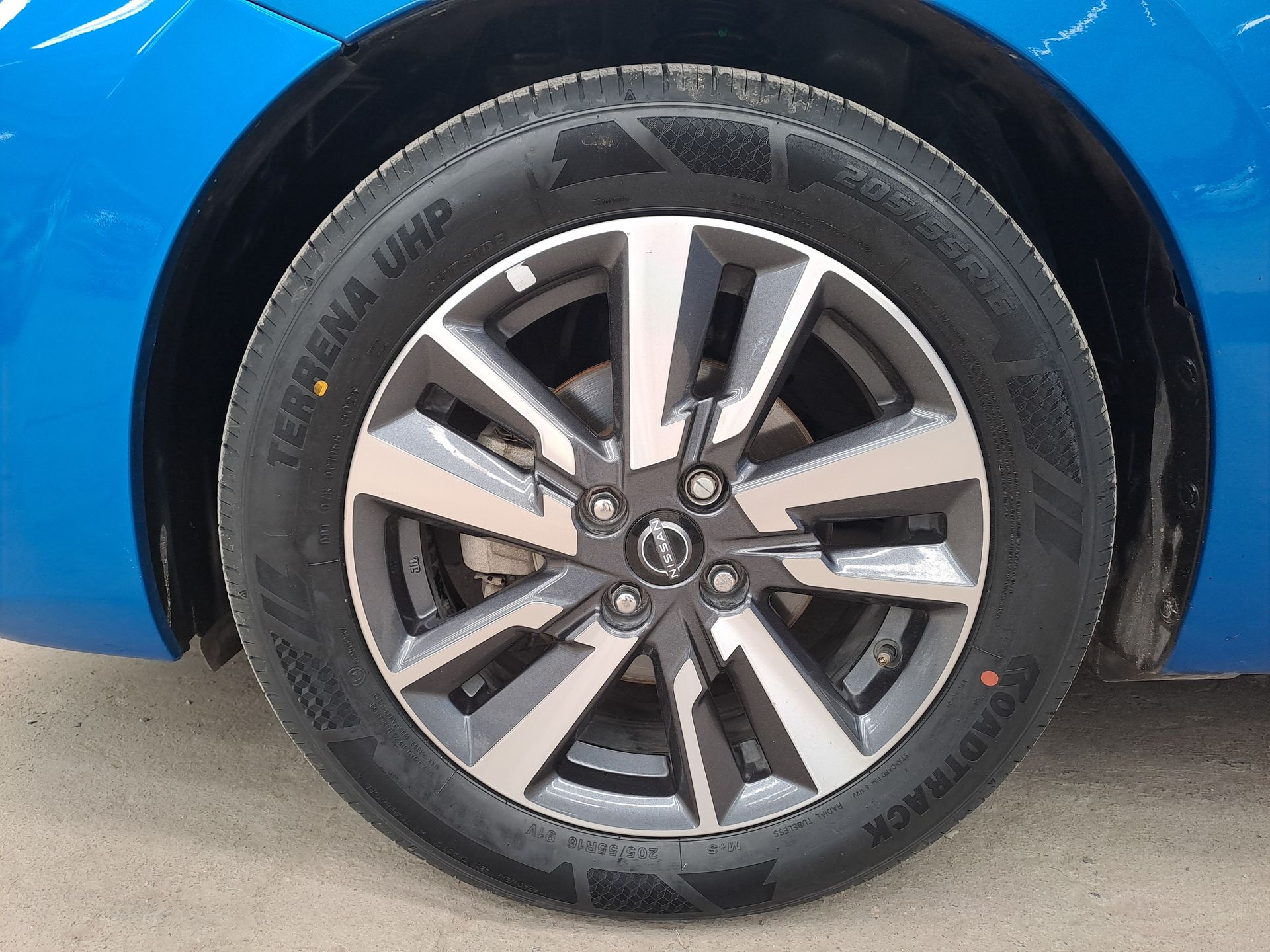 2023 Nissan VERSA ADVANCE CVT 23