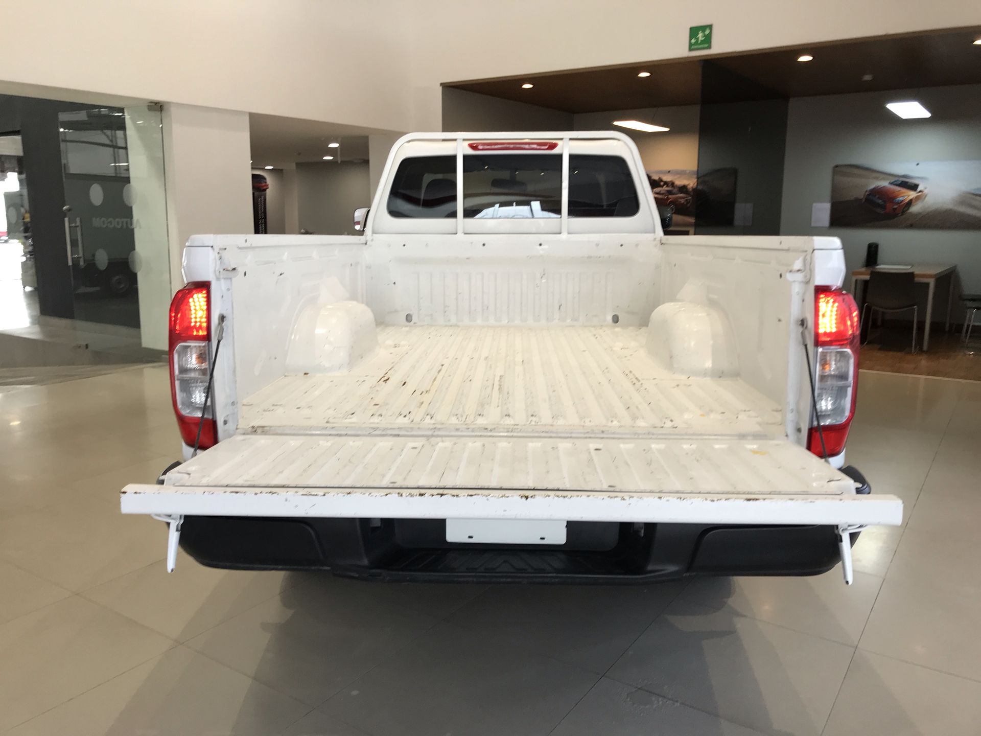 2024 Nissan NP300 NP300 CHASIS TM AC 24
