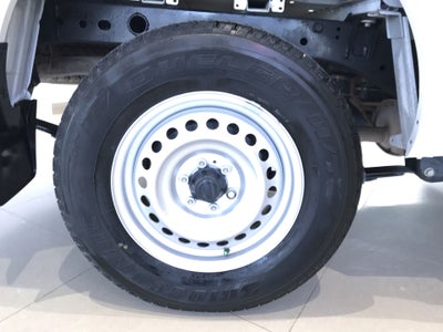 2024 Nissan NP300 NP300 CHASIS TM AC 24