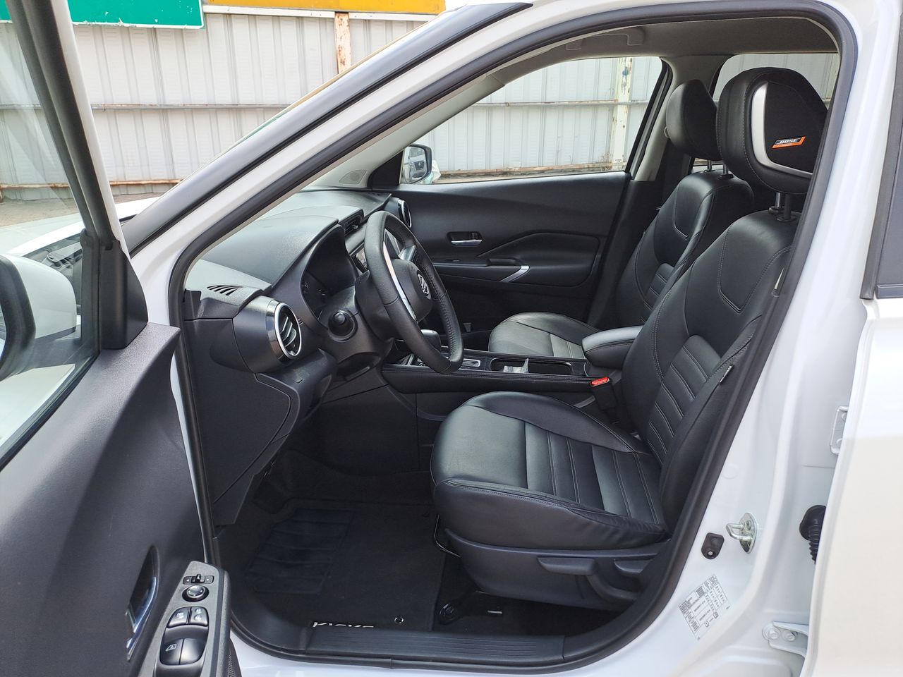 2023 Nissan KICKS EXCLUSIVE 1.6 LTS CVT 23