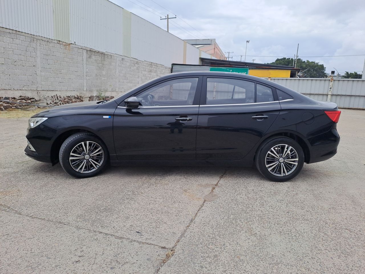 2023 MG MG5 1.5L DEL ELEGANCE AT