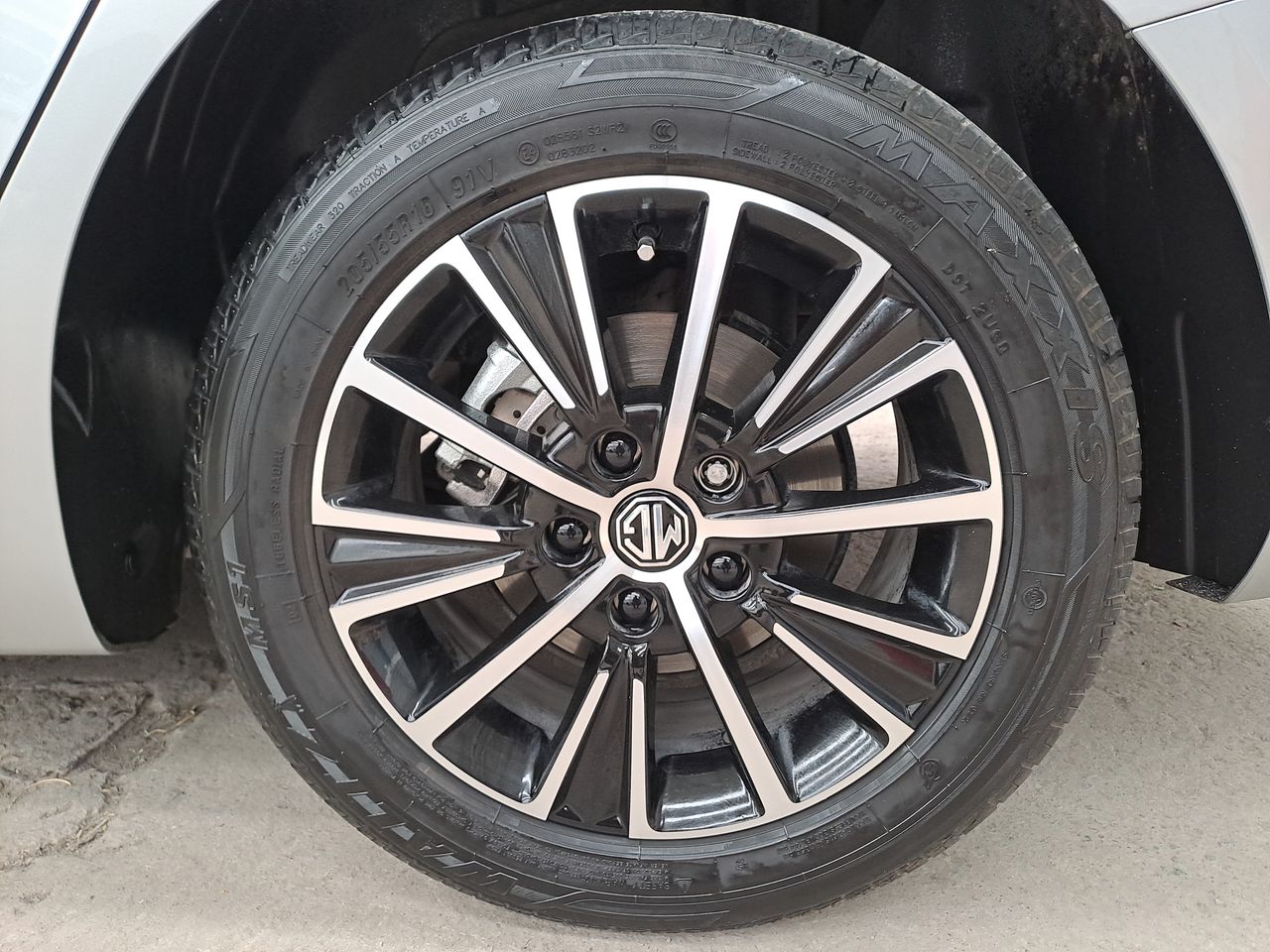 2025 MG MG 5 1.5L DEL ELEGANCE AT