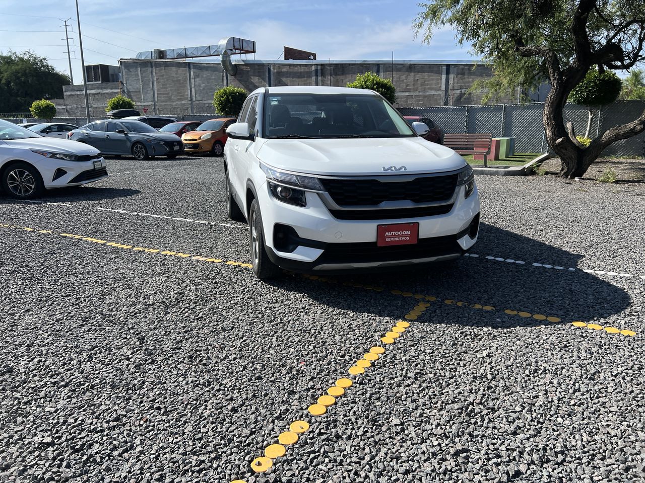 2023 Kia SELTOS EX TA