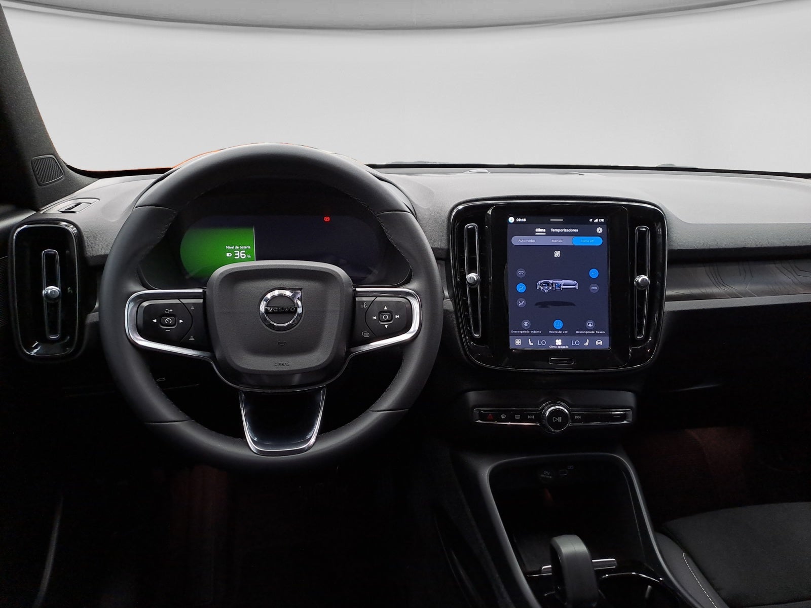 2024 Volvo XC40 RECHARGE PLUS PURE ELECTRIC