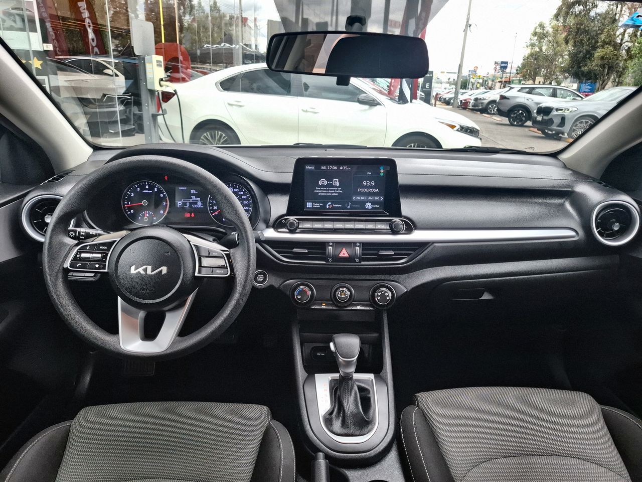 2023 Kia FORTE LX IVT