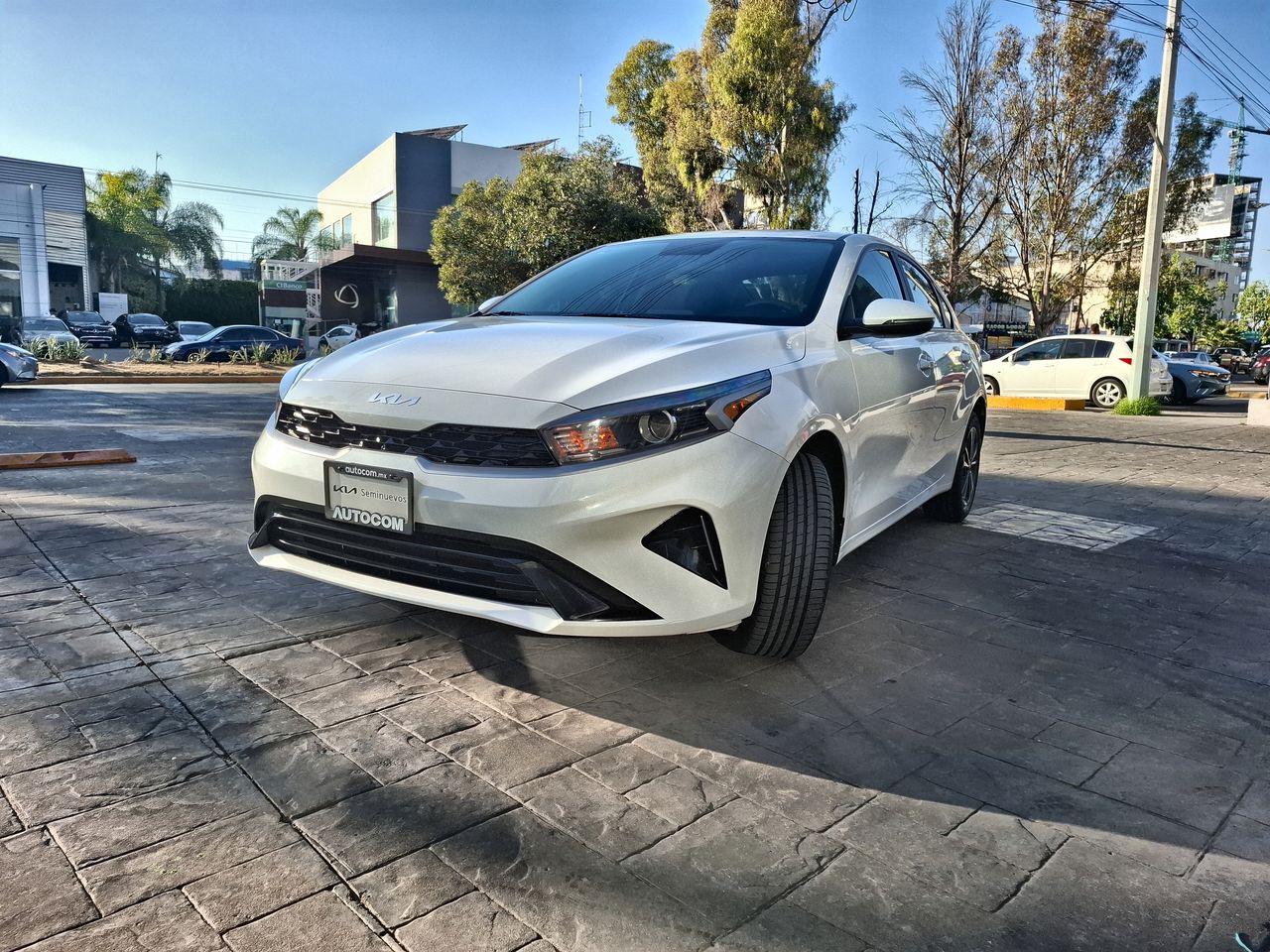 2023 Kia FORTE LX IVT