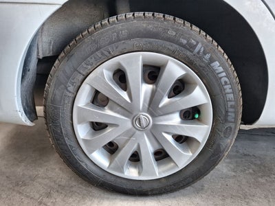 2018 Nissan VERSA DRIVE MT AC