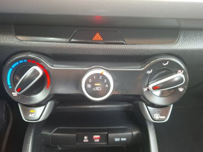 2020 Kia RIO SEDÁN LX TM