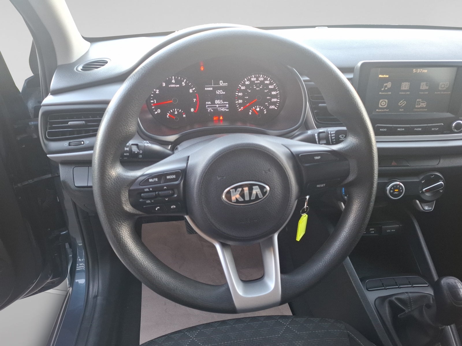2020 Kia RIO SEDÁN LX TM